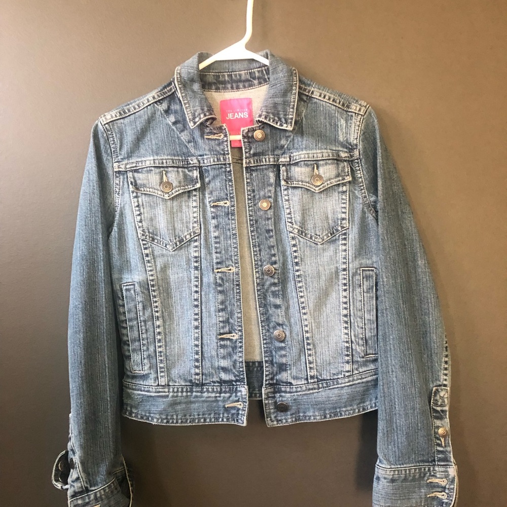 Rare find! The Limited faded Jean jacket XS